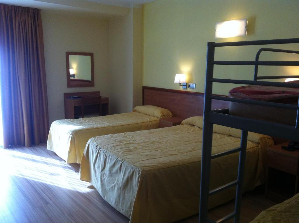 Hotel Ciutadella Roses Pokoj fotografie